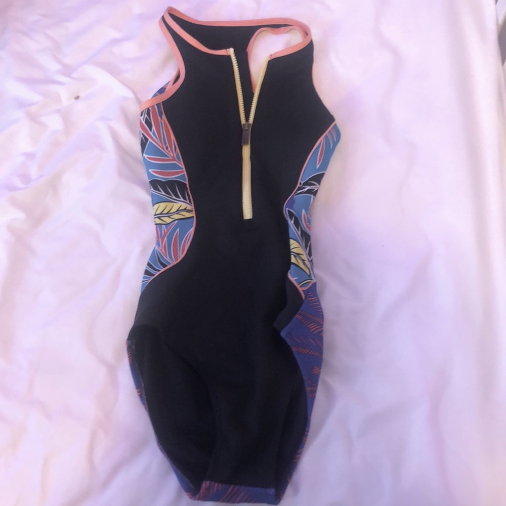 roxy women’s bathing suit